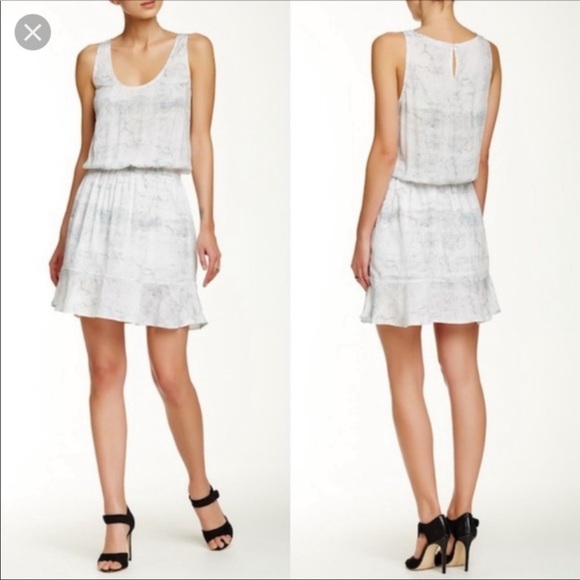 Joie Dresses & Skirts - Soft joie snakeskin white dress